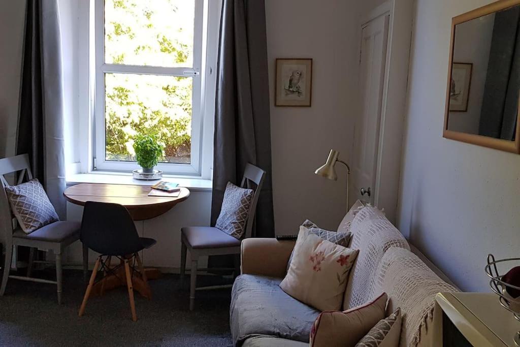 Nice Central Flat Walk To Princes Streetroyal Mile Edimburgo Exterior foto