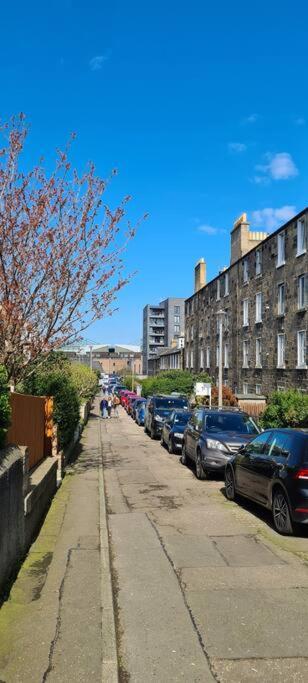 Nice Central Flat Walk To Princes Streetroyal Mile Edimburgo Exterior foto
