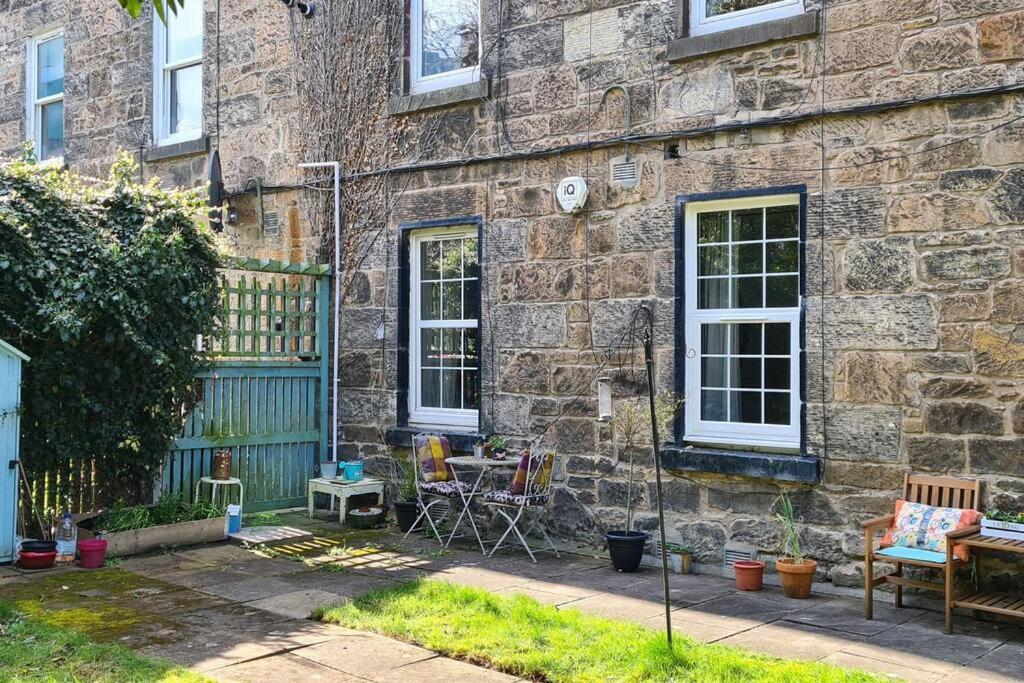 Nice Central Flat Walk To Princes Streetroyal Mile Edimburgo Exterior foto